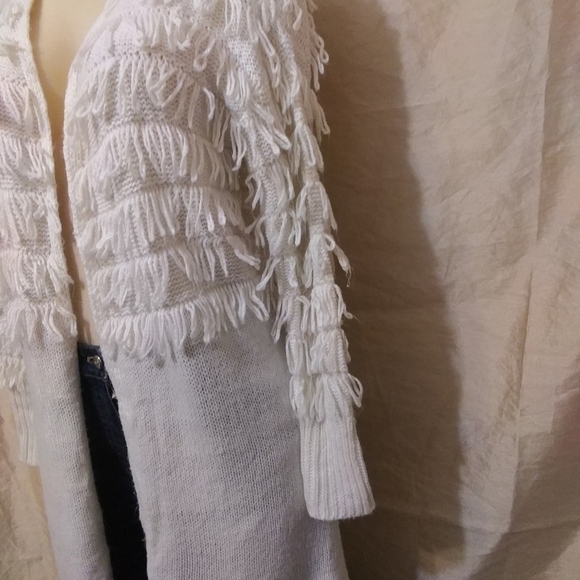 Alison Andrews Long Cardigan/ Sweater - Picture 4 of 12